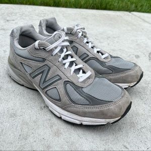 New Balance 990 v4 Mens 9.5 / womens 11 Grey suede